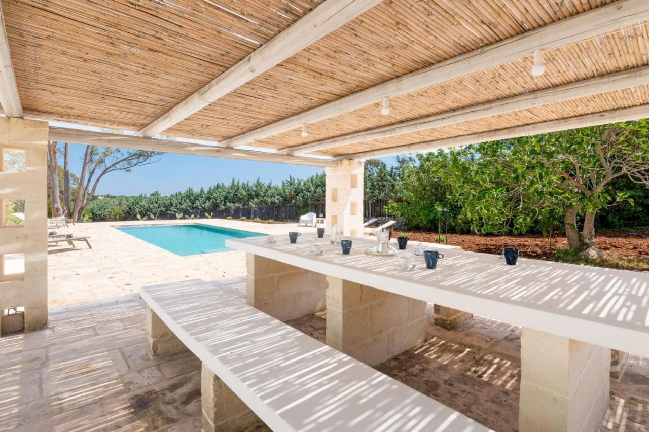 Masseria Pugliese Deluxe Остуни Экстерьер фото
